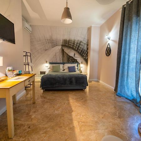 Urban Rooms Таранто Экстерьер фото